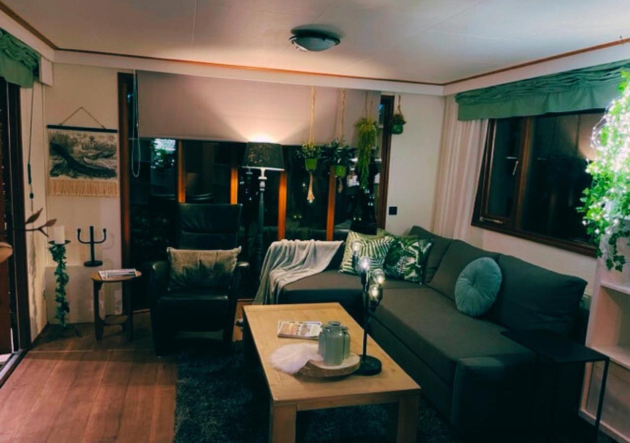 "De Jungle" Chalet Met Veranda Op Ijsselheide Hattemerbroek Veluwe Dış mekan fotoğraf