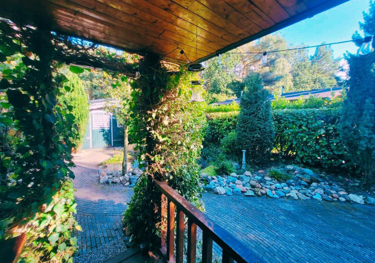 "De Jungle" Chalet Met Veranda Op Ijsselheide Hattemerbroek Veluwe Dış mekan fotoğraf